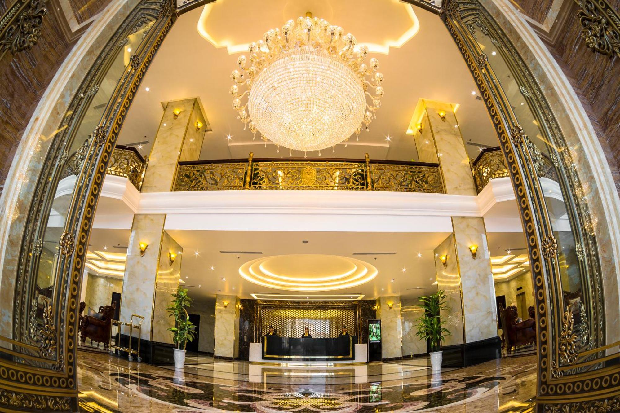 Royal Quang Binh Hotel Донгхой Екстер'єр фото